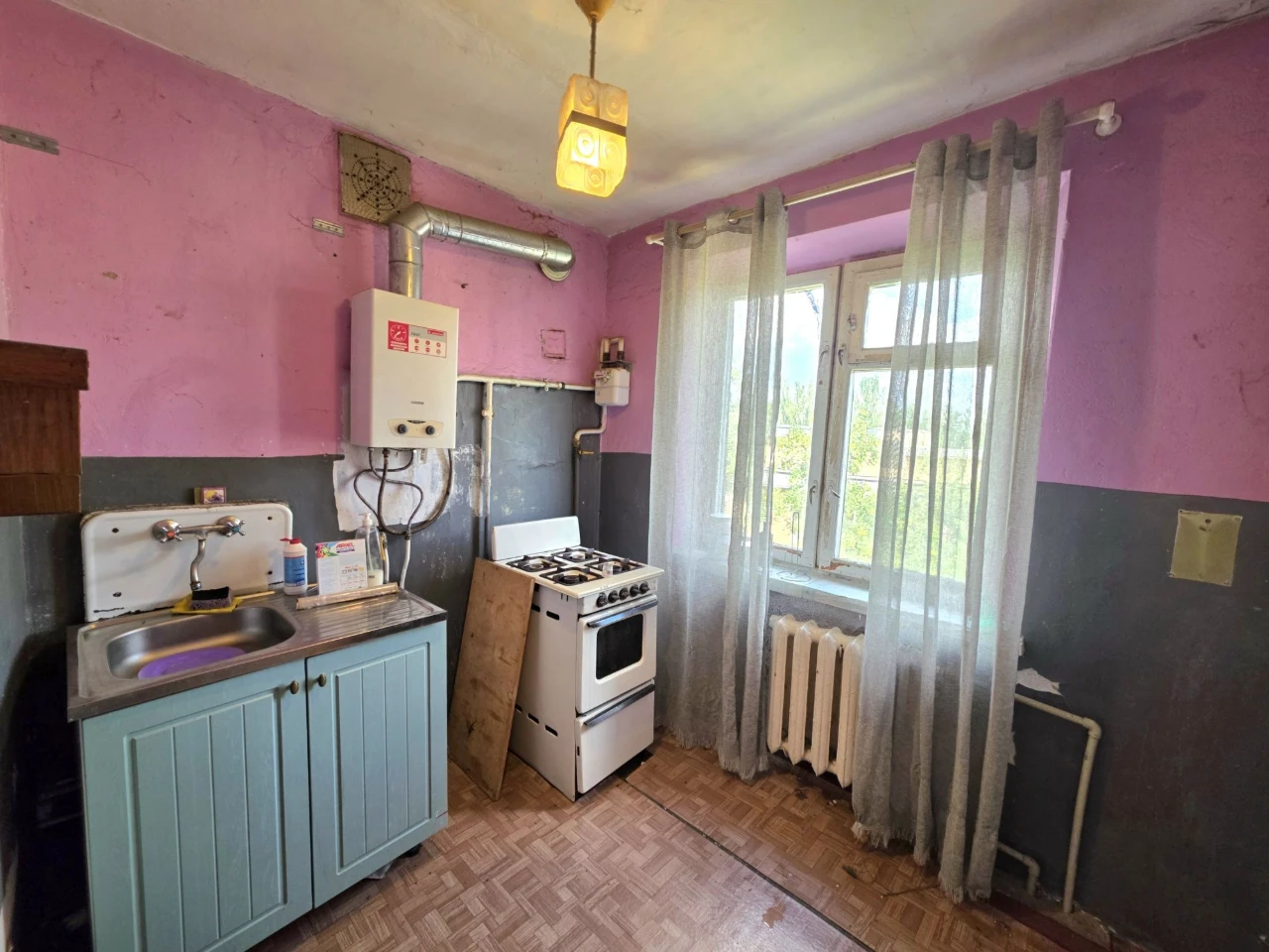 Продаётся 3-комнатная квартира на ул. Степана Тильги, 73 (Со