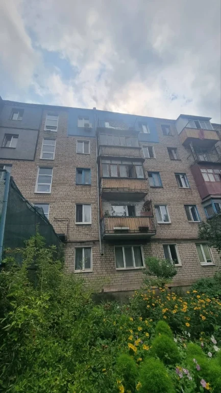 For Sale: 3-bedroom apartment on Heroiv Pravo Sektoru (Right Sector)