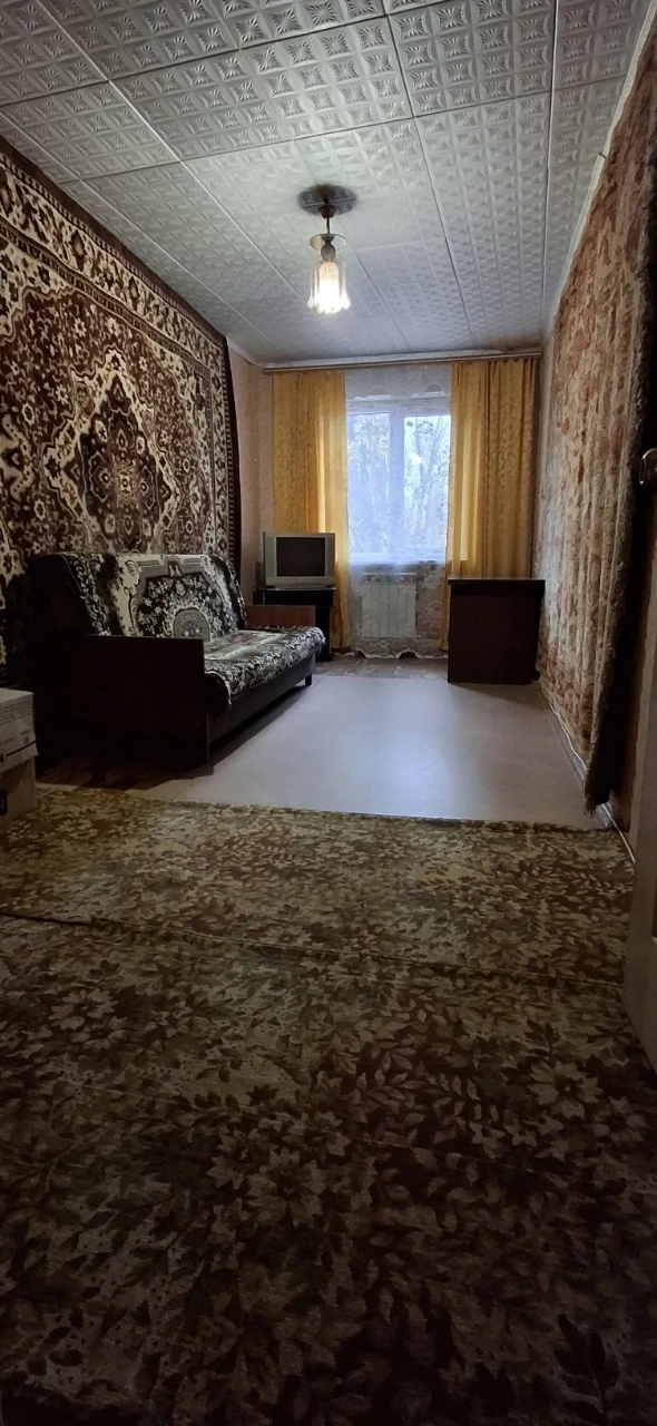 2-room apartment for sale, no power outages. Army