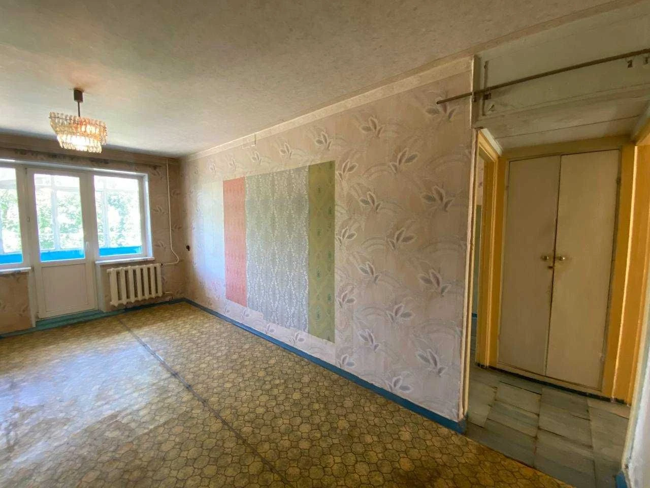 Продаётся трёхкомнатная квартира по улице Героев АТО