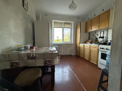 For sale spacious 4-bedroom apartment, Spasivska Street