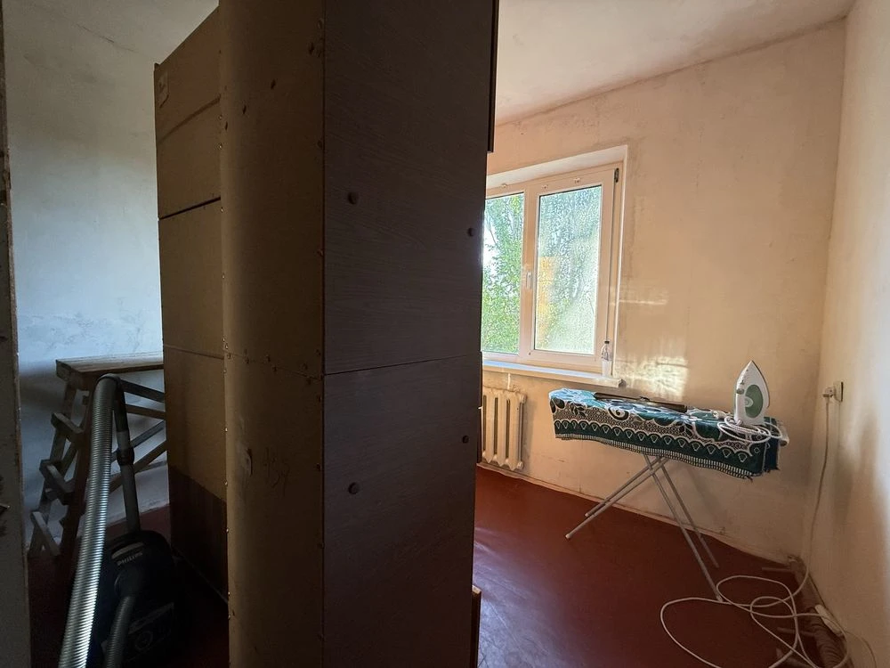 For sale spacious 4-bedroom apartment, Spasivska Street