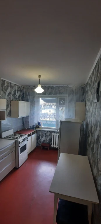 Three-room apartment on Sunny Lane