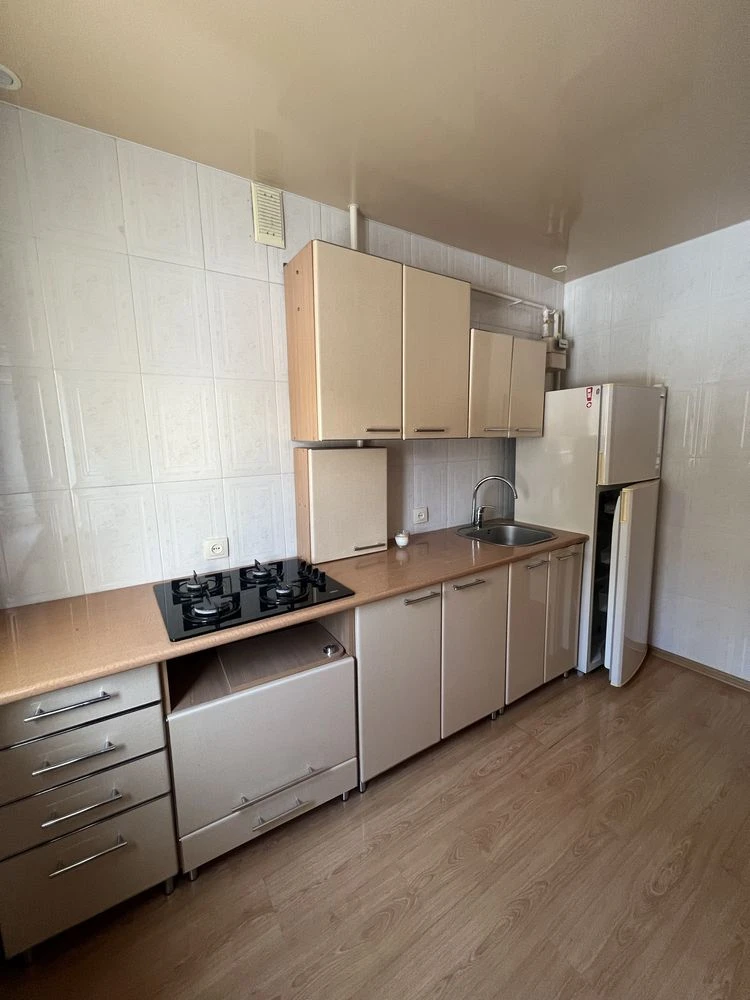For Sale 2-Room Apartment, 5-Zarich House, 25.