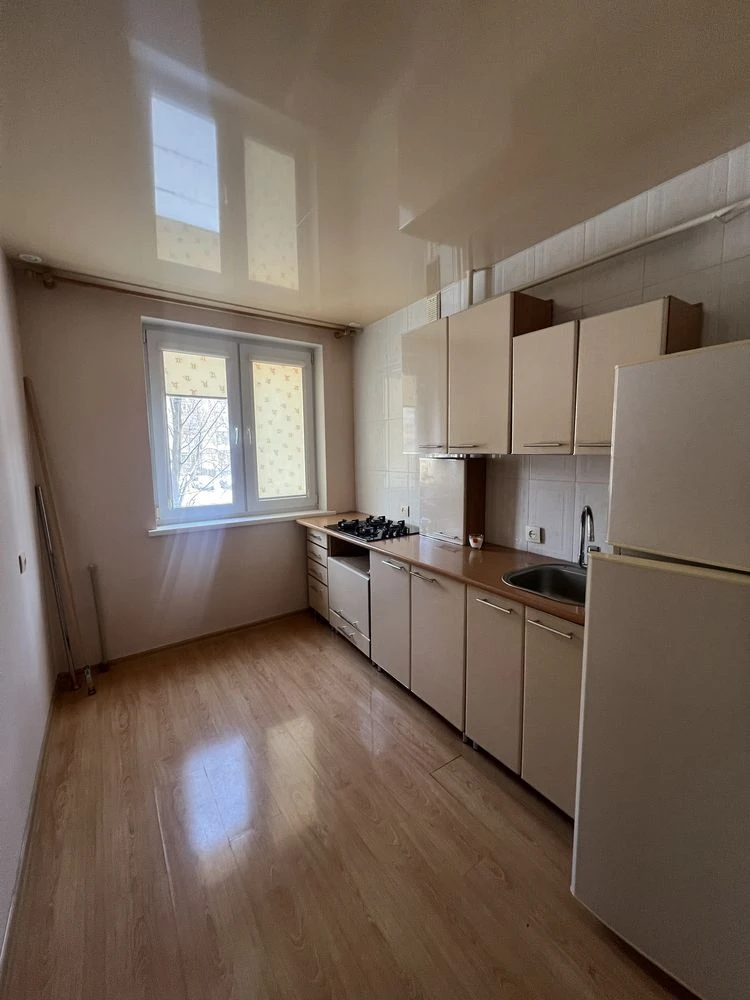 For Sale 2-Room Apartment, 5-Zarich House, 25.