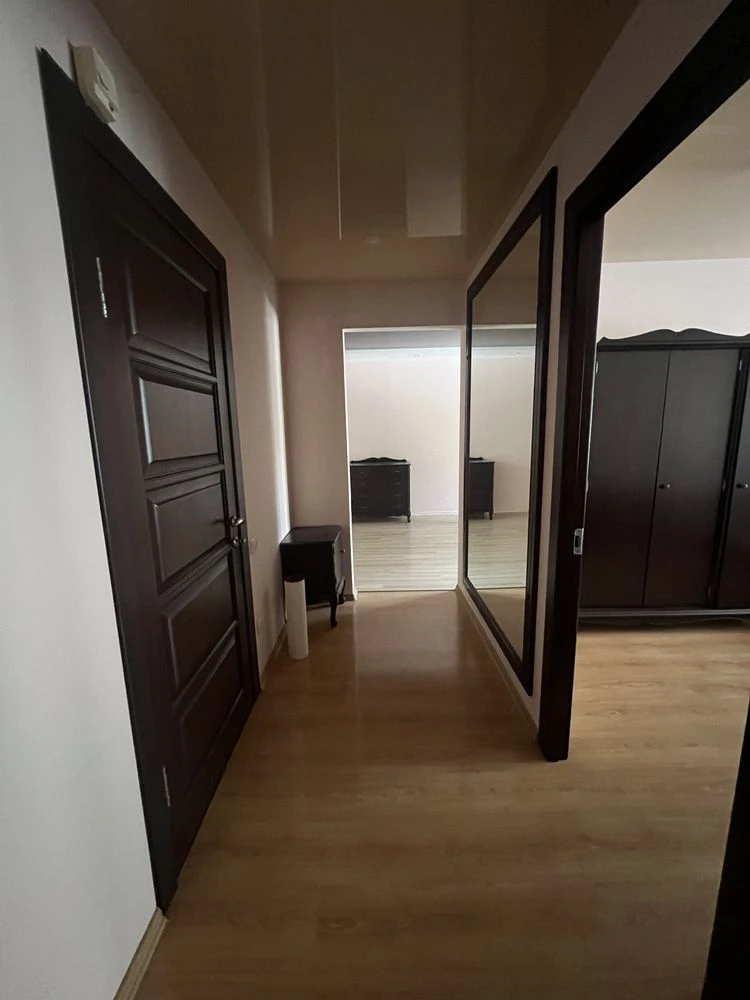 For Sale 2-Room Apartment, 5-Zarich House, 25.