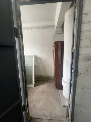 For Sale 2-Room Apartment, 5-Zarich House, 25.