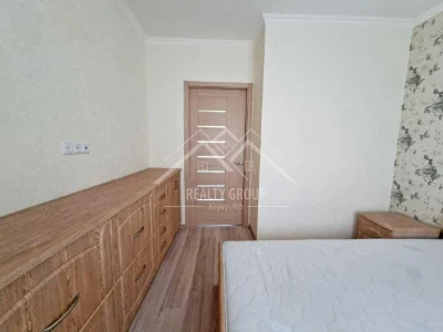 Продаж 3-кімнатній квартири в мікрорайоні Гірницький