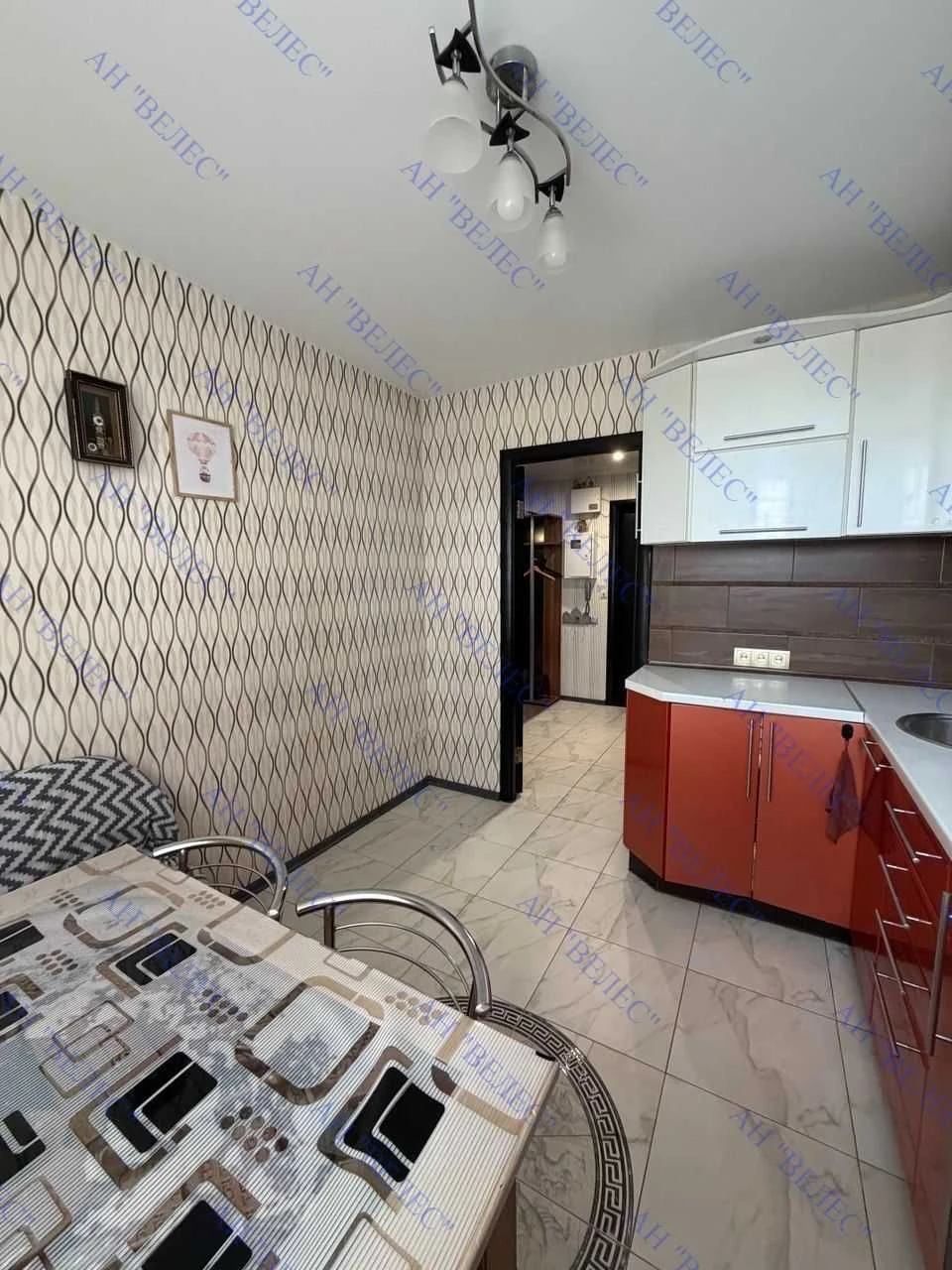 For Sale: 3-bedroom apartment in the 95th district