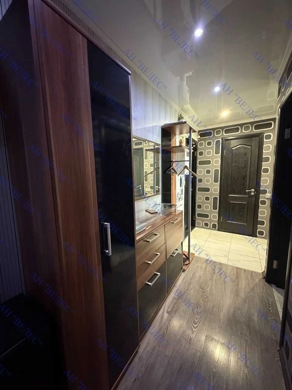 For Sale: 3-bedroom apartment in the 95th district