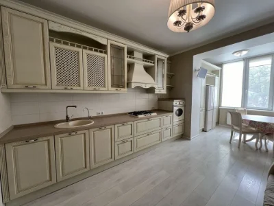 Продажа квартиры на улице Пришвина 8.