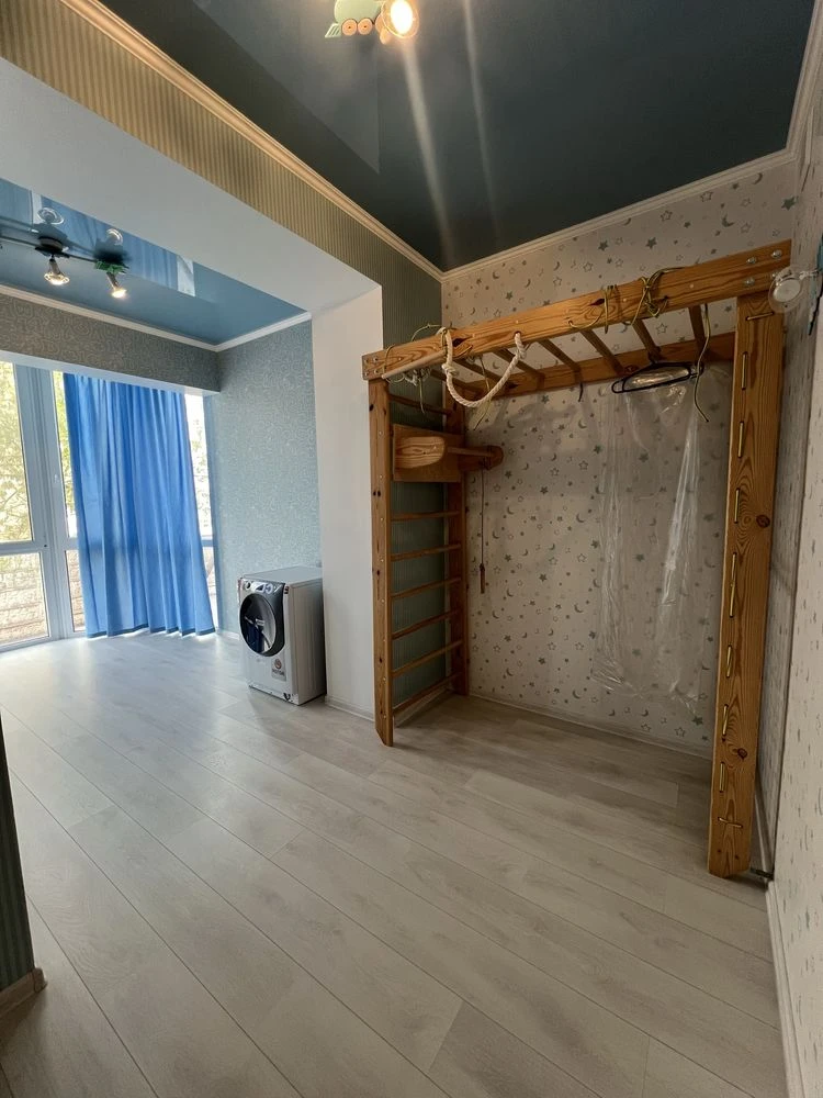 Продажа квартиры на улице Пришвина 8.