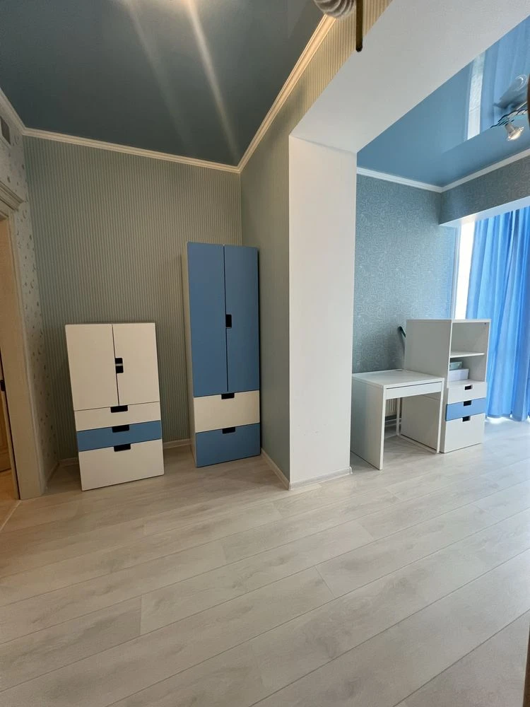 Продажа квартиры на улице Пришвина 8.