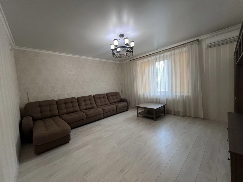 Продажа квартиры на улице Пришвина 8.
