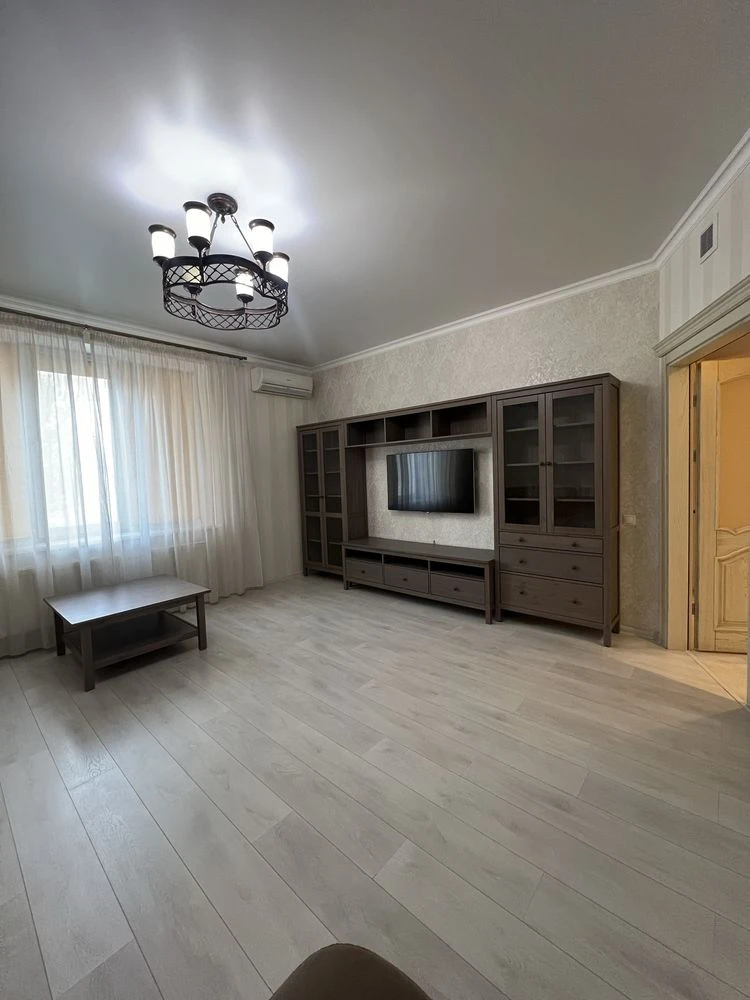 Продажа квартиры на улице Пришвина 8.