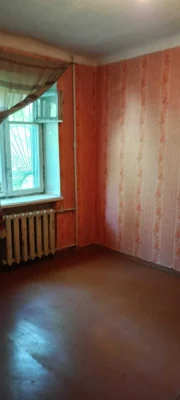 Велика 5-кімнатна квартира 92,3 м² на вул. Черкасова — прост