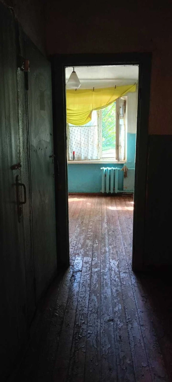 Велика 5-кімнатна квартира 92,3 м² на вул. Черкасова — прост