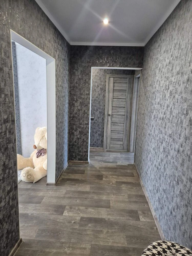 Apartment for Sale: Sunny 7, 3 rooms.