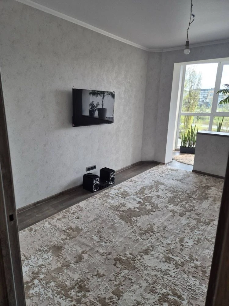 Apartment for Sale: Sunny 7, 3 rooms.
