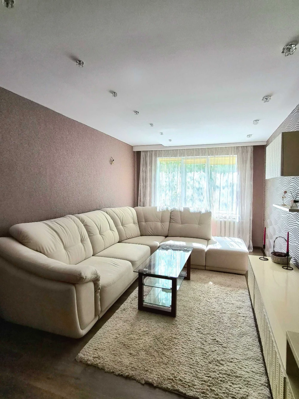 Sale of a 3-room apartment. Girnitsky