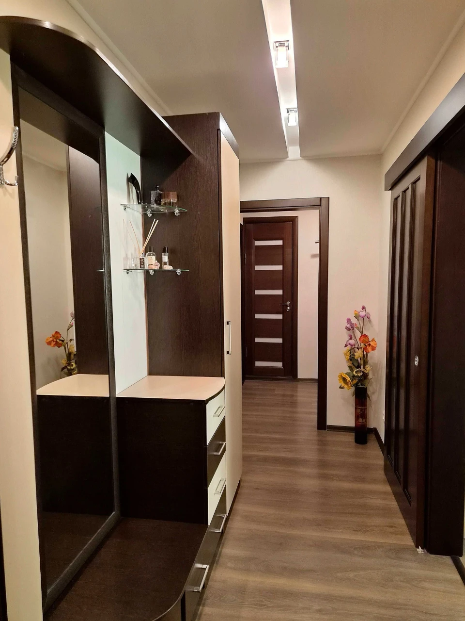 Sale of a 3-room apartment. Girnitsky