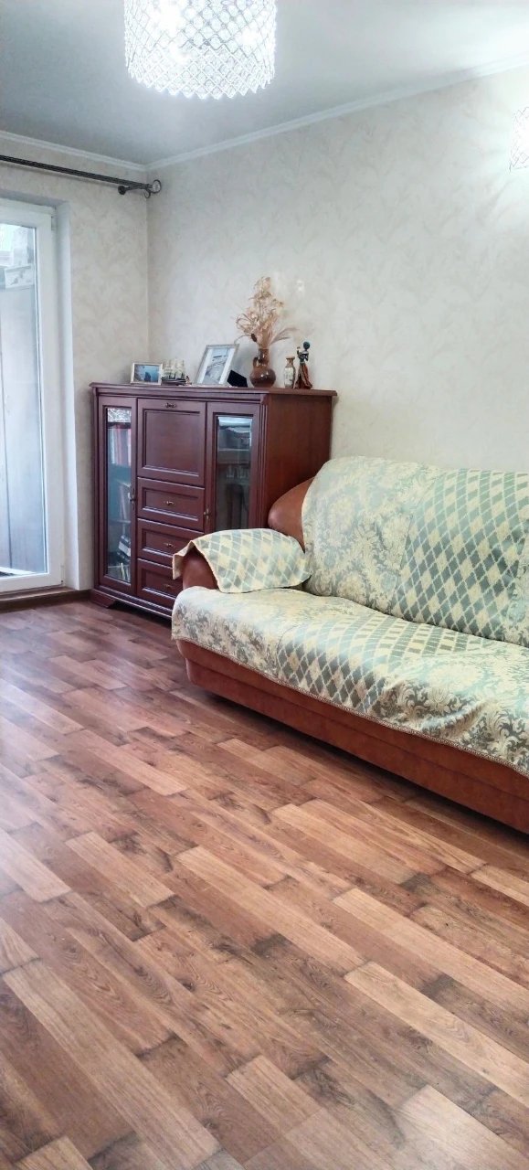 Two-room apartment, 2/5 floor. Central location