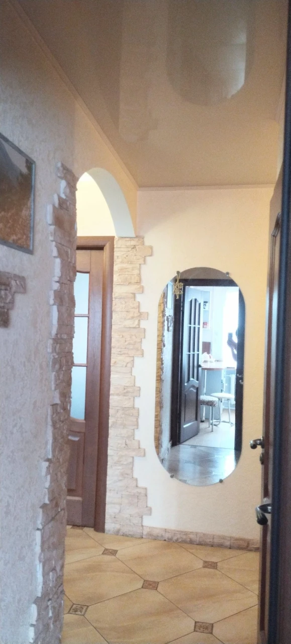 Two-room apartment, 2/5 floor. Central location