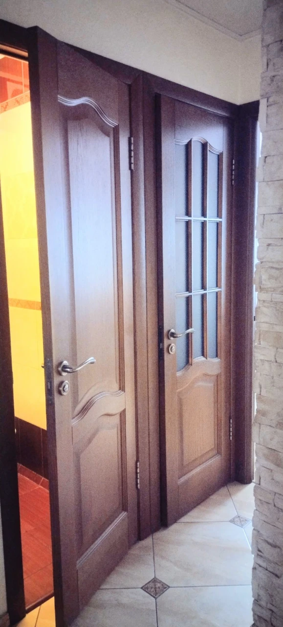 Two-room apartment, 2/5 floor. Central location
