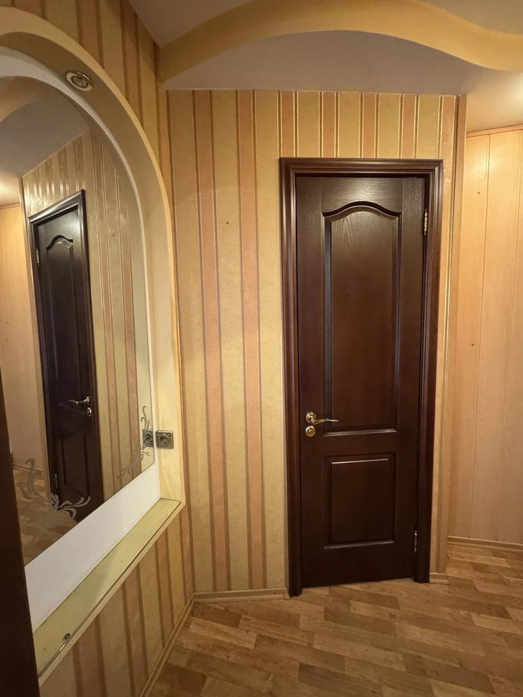 Продам Однокомнатную квартиру пр.Гагарина дом 53.