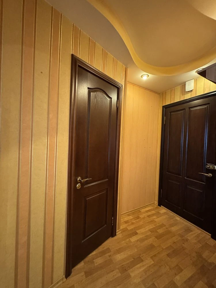 Продам Однокомнатную квартиру пр.Гагарина дом 53.