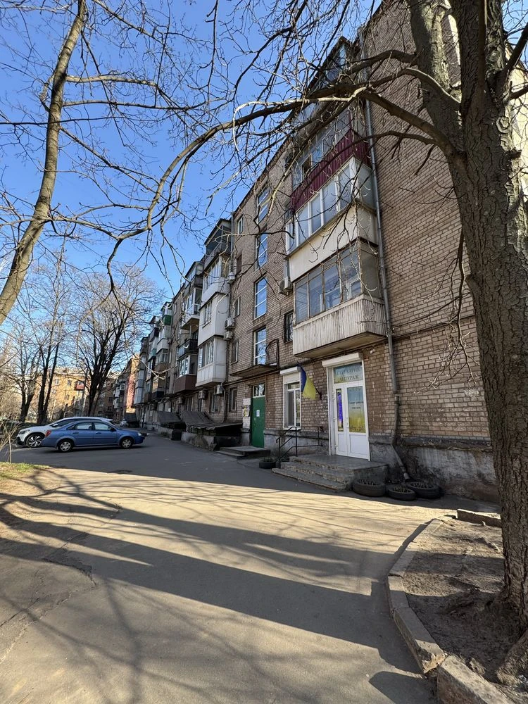 Продам Однокомнатную квартиру пр.Гагарина дом 53.
