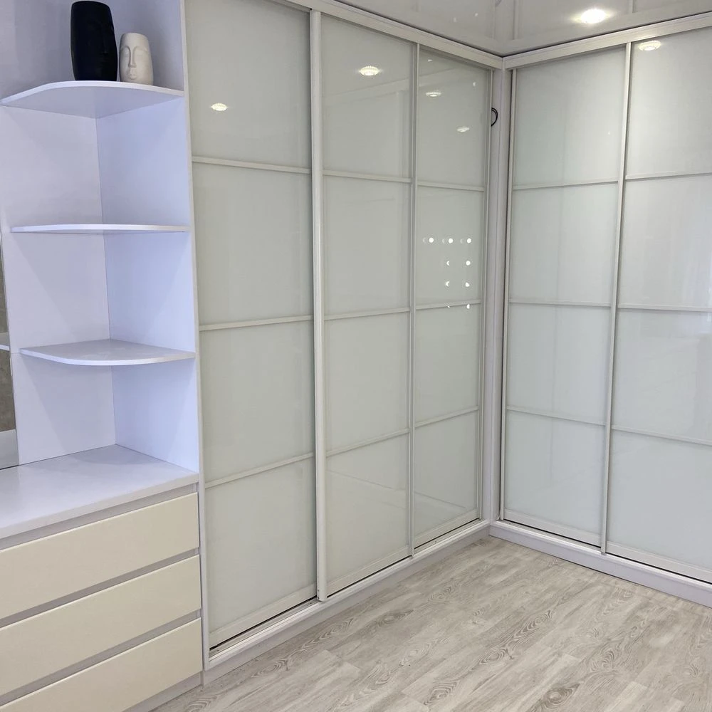 Sale of a 4-room apartment in the east