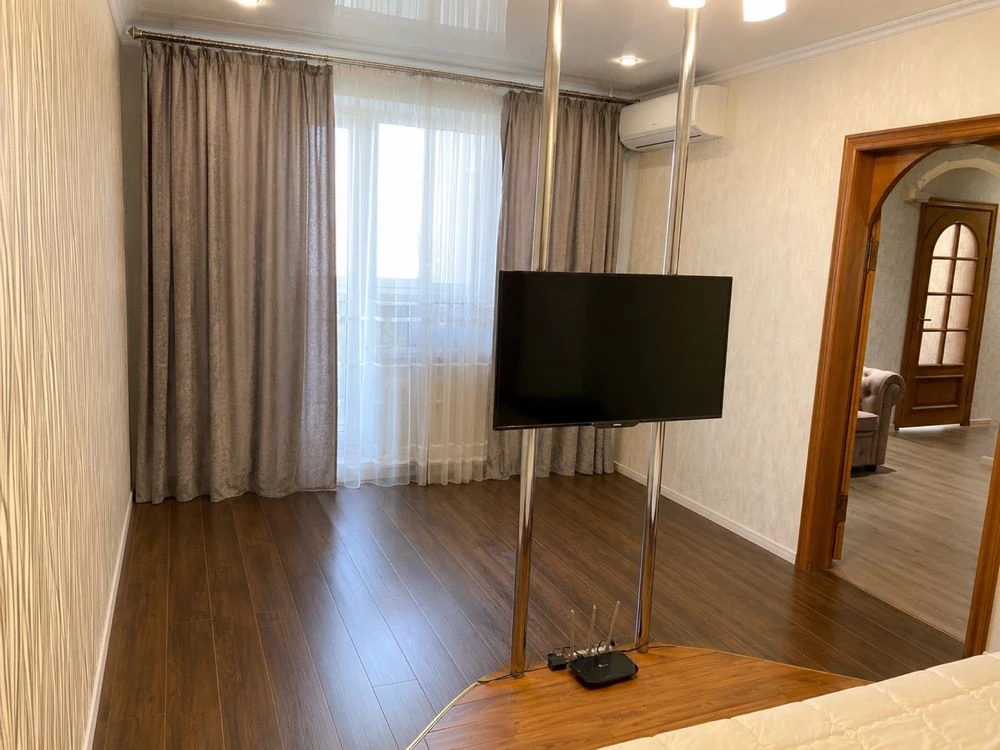 Sale of a 4-room apartment in the east