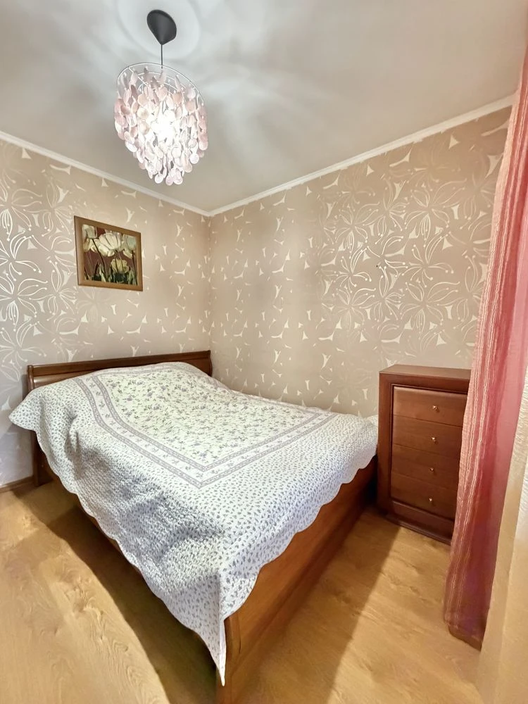 3-комнатная квартира, улица Украинская, Центрально-мисский район