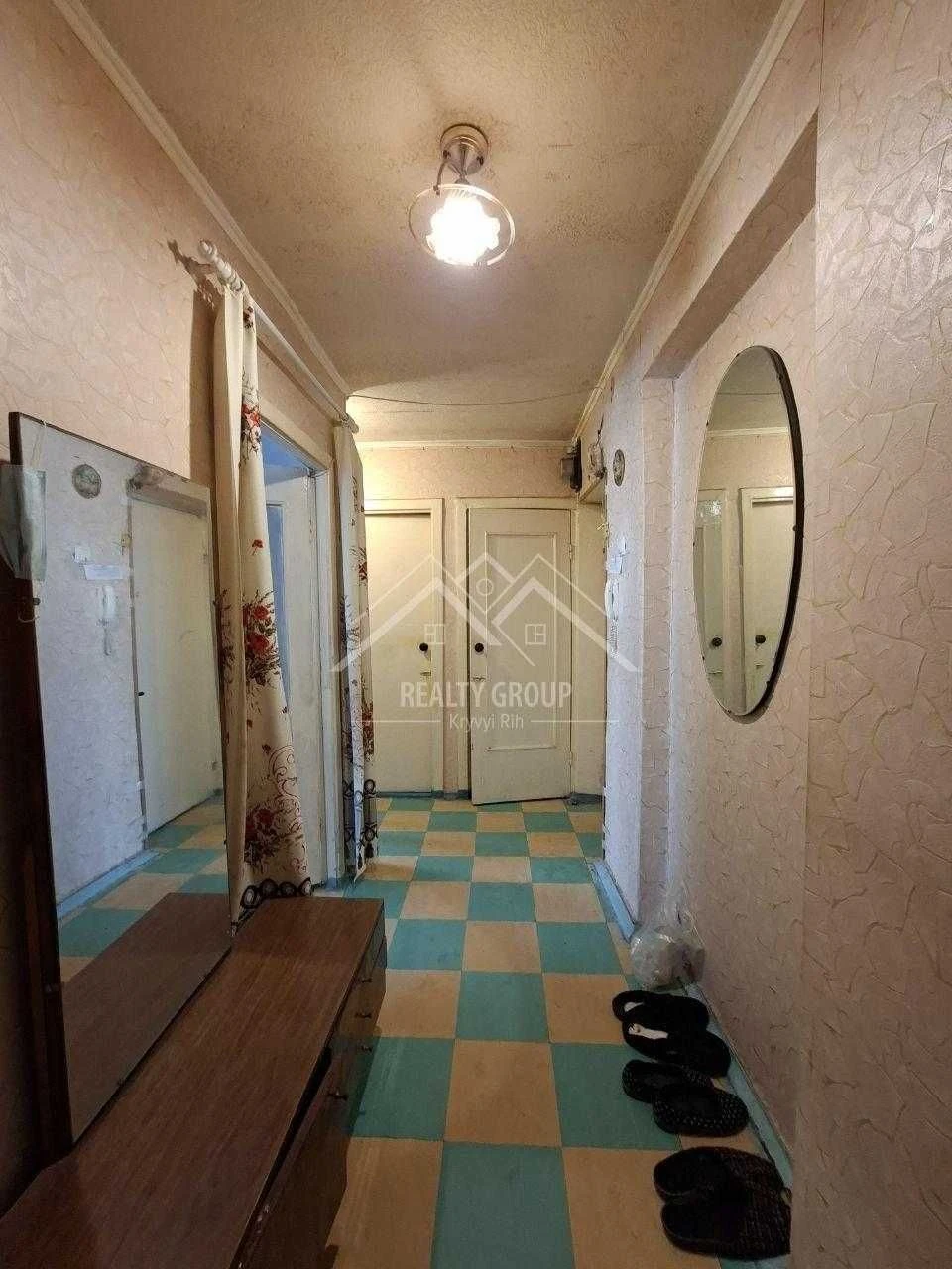 Sale of a 4-room apartment on Prospect Universitetsky (Prospect Gagarin)