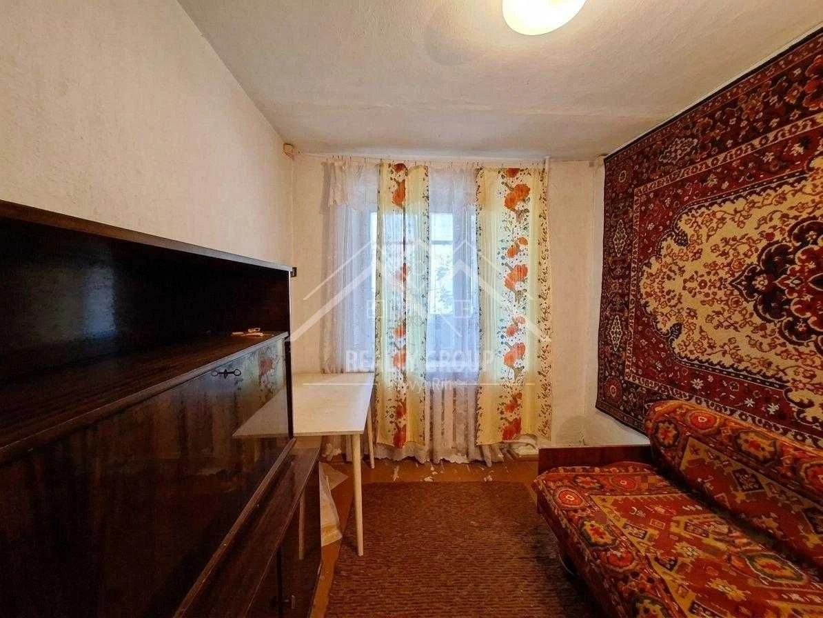 Sale of a 4-room apartment on Prospect Universitetsky (Prospect Gagarin)