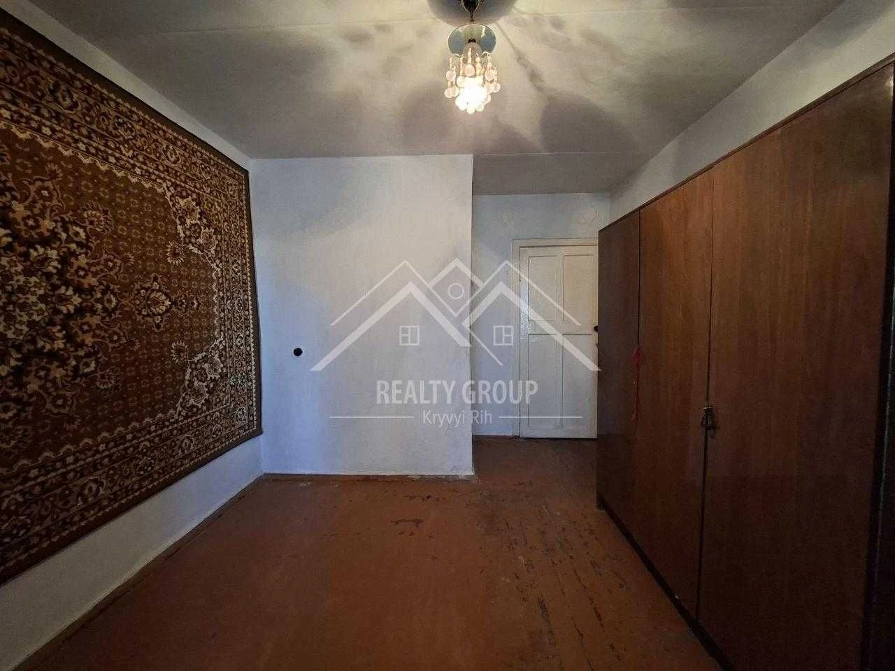 Sale of a 4-room apartment on Prospect Universitetsky (Prospect Gagarin)