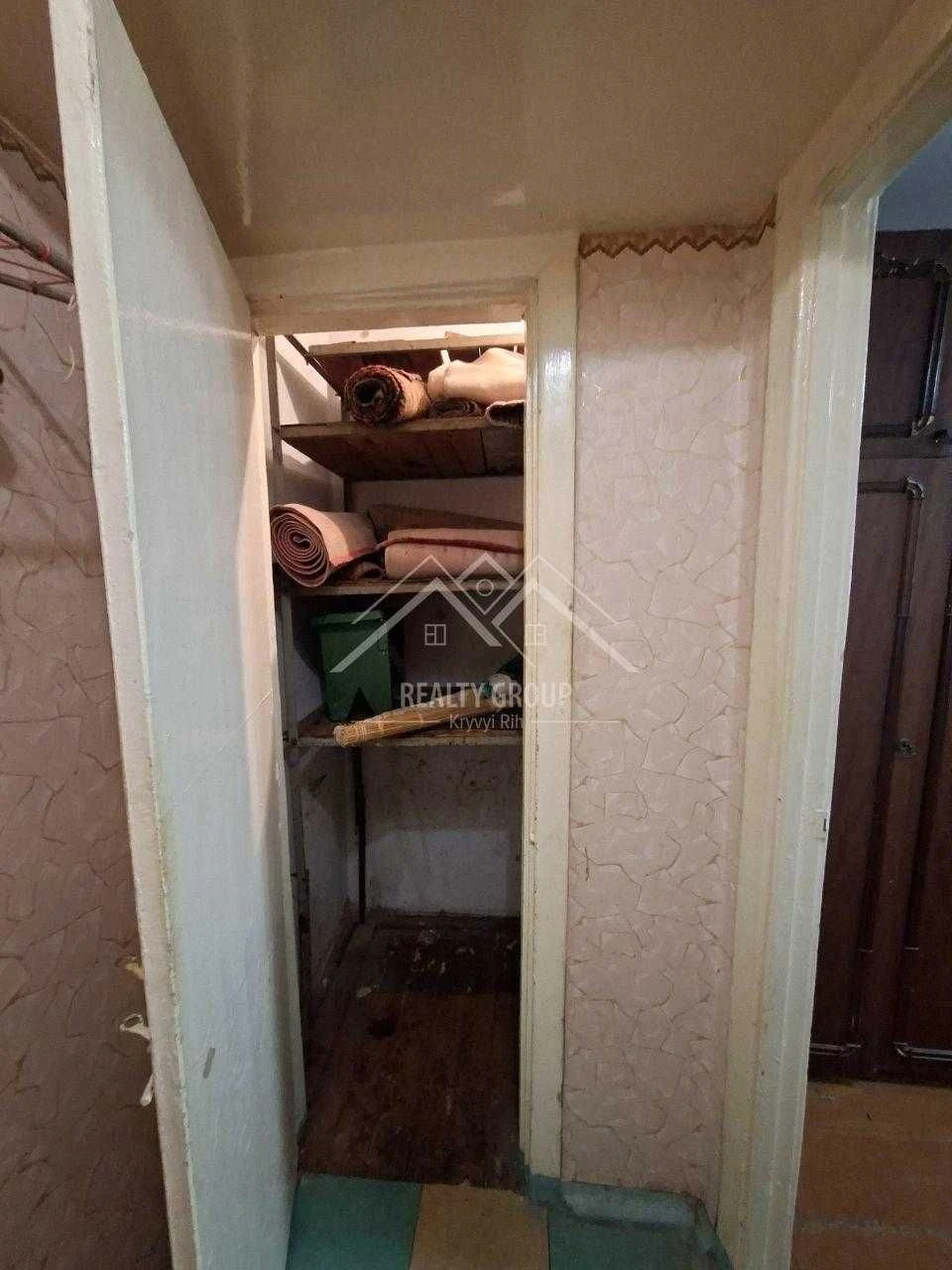 Sale of a 4-room apartment on Prospect Universitetsky (Prospect Gagarin)