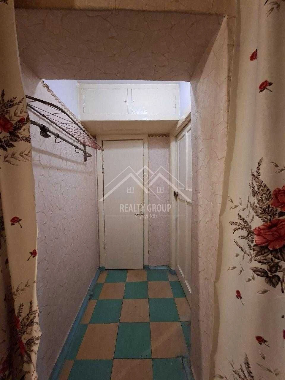 Sale of a 4-room apartment on Prospect Universitetsky (Prospect Gagarin)