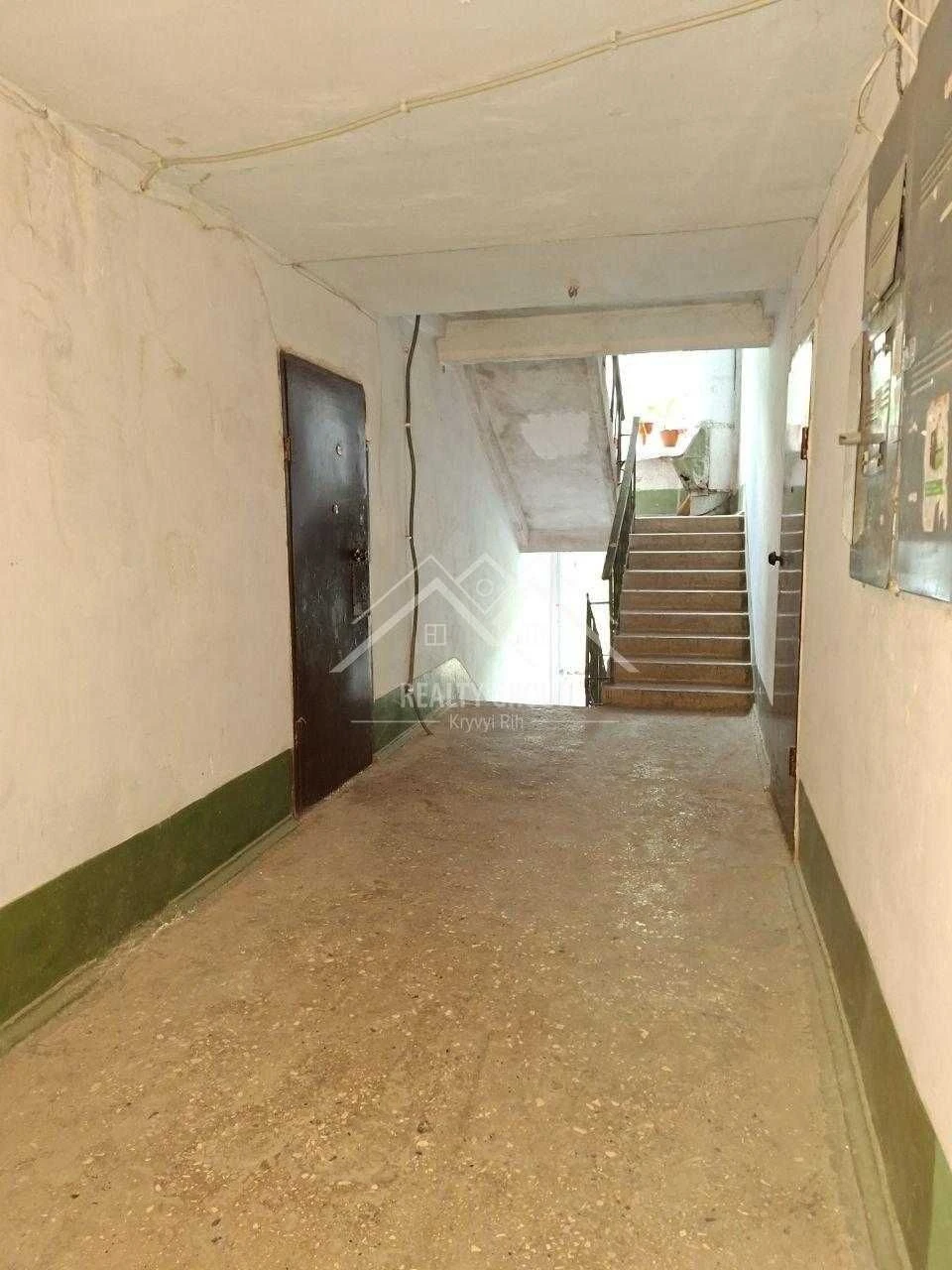 Sale of a 4-room apartment on Prospect Universitetsky (Prospect Gagarin)