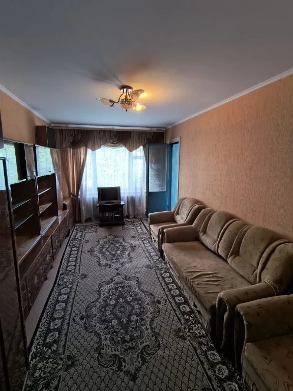 Продам квартиру 3х комнатную по Рзянкина на КРЕСЕ. ( можно С
