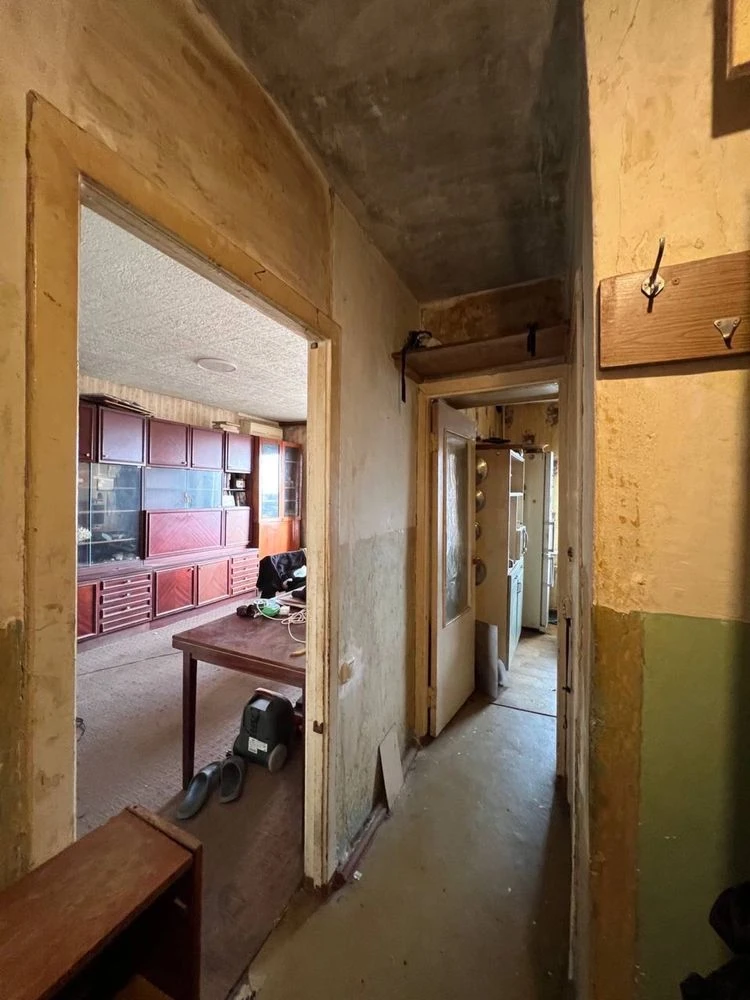 Sale of 1-room apartment on Vechirnyukutskaya Street 52