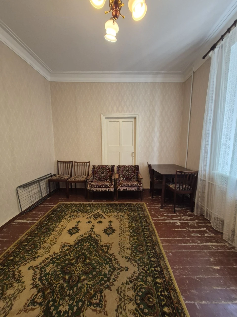 For Sale 2-room apartment on the 4th floor, street Southern 12, Yugok district