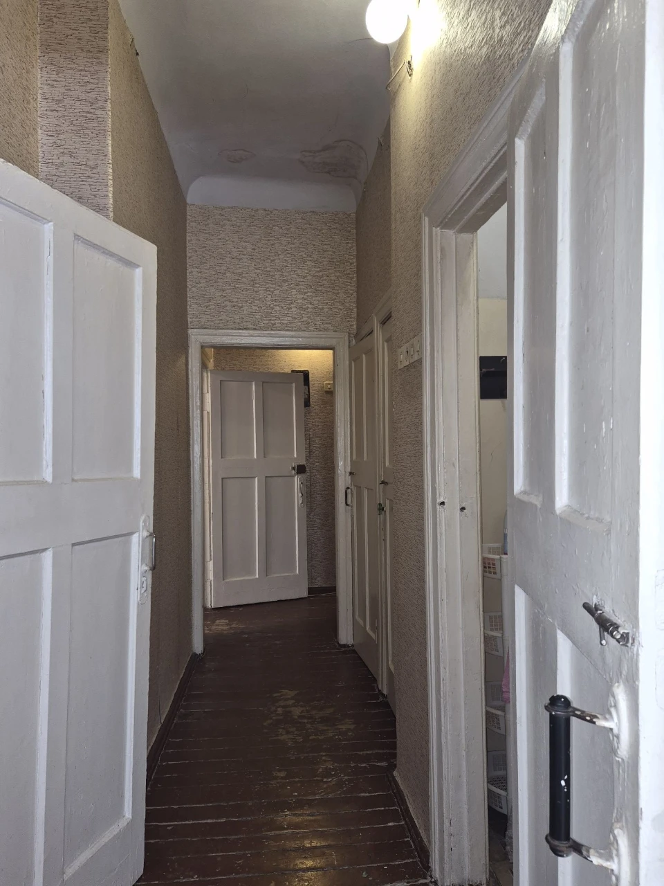 For Sale 2-room apartment on the 4th floor, street Southern 12, Yugok district