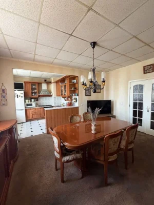 For Sale: 5-room apartment near Silpo