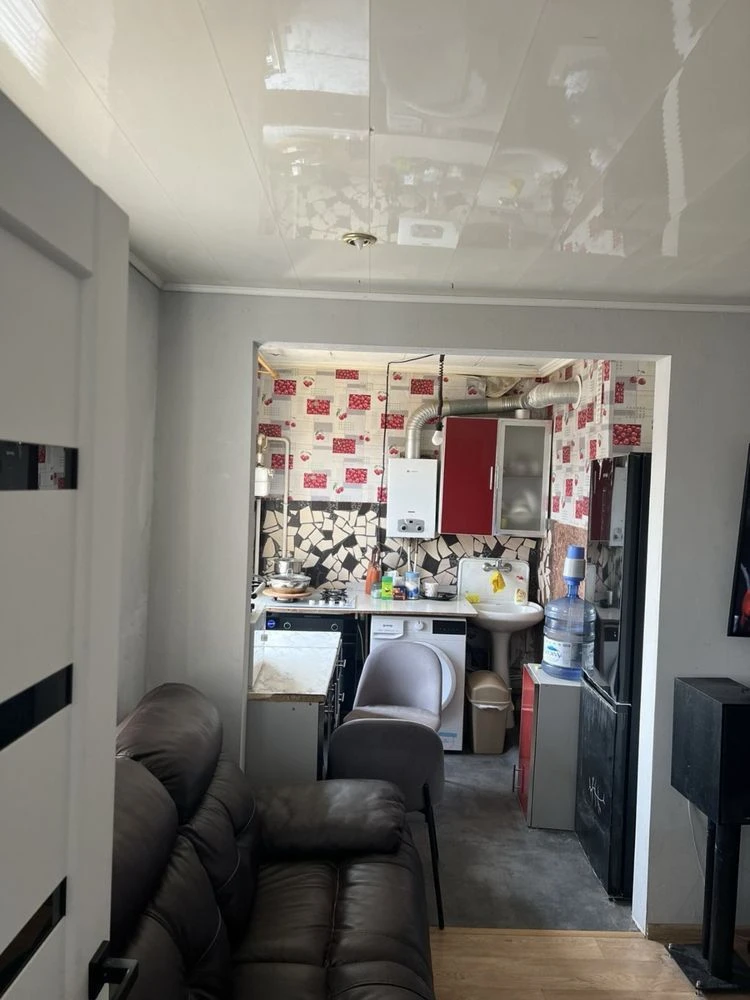 Sale of 2-room apartment on Centralnaya (Lermontova) Street