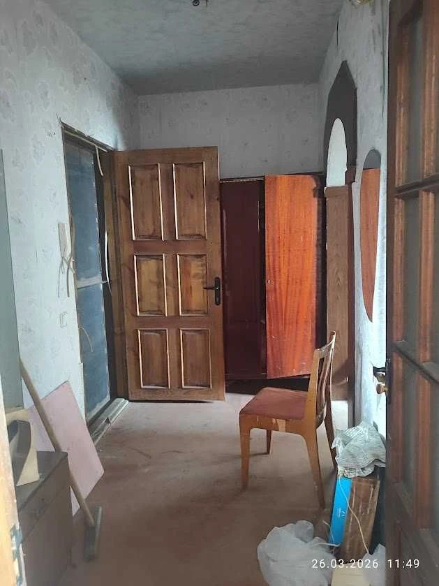 Sale of a 2-bedroom apartment on Eastern 3.