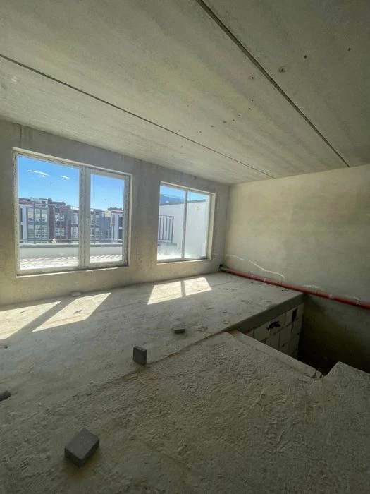 Spacious two-level apartment for sale, Knyaginyn residential complex