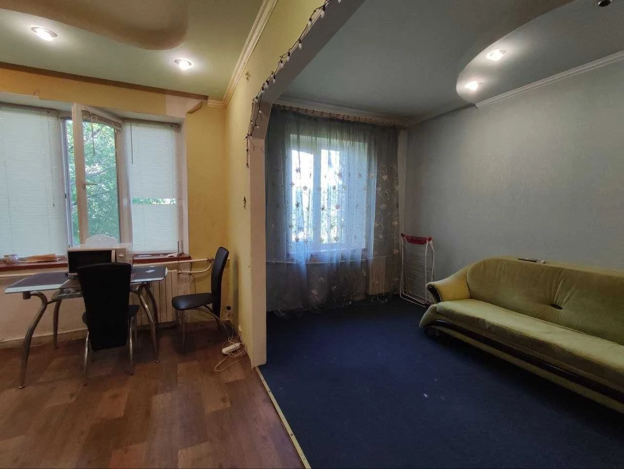 Affordable 1-bedroom Studio Apartment in Central District