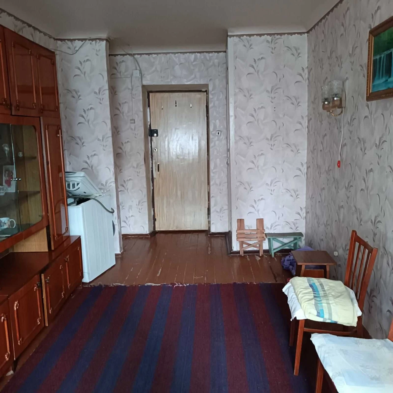 Две комнаты в коммуналке